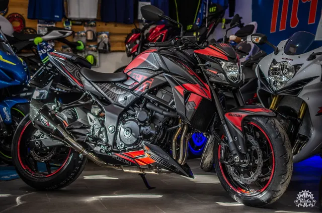 Suzuki GSX-S 750 Yoshimura Edition